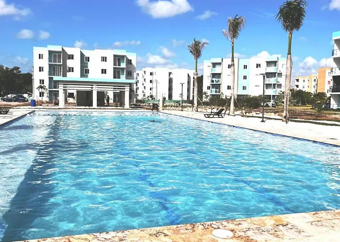 Serenity Village Gem, Luxury Pool, 2Br,Bbq